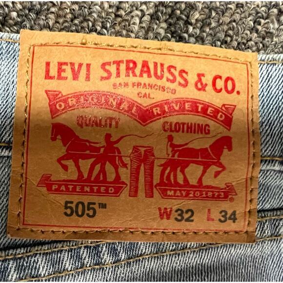 Mens Levi's Strauss & Co light wash jeans 505‎ 32X34 - Picture 5 of 8